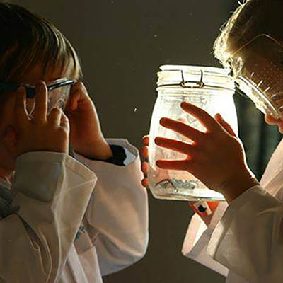 Science classes with Hands-On Teaching Methods